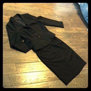 Ann Taylor pencil skirt suit, black